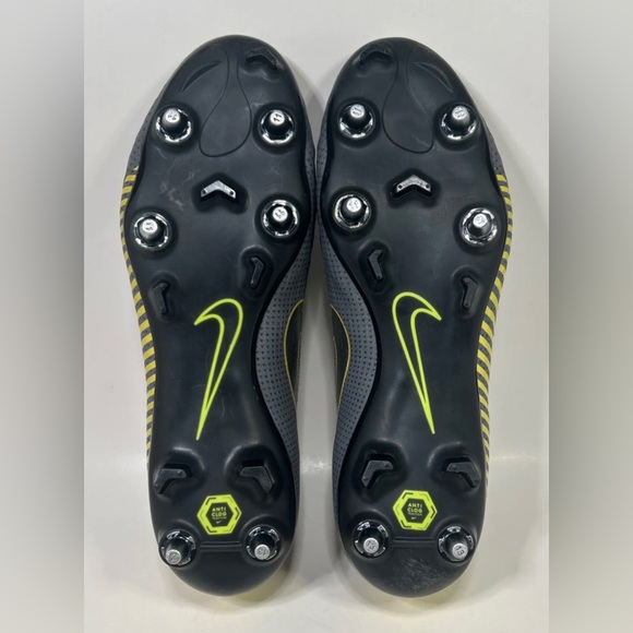Size 12.5 - Men’s Nike Mercurial Vapor 12 Elite SG-PRO Cleats AH7381-071 Wmns 14 main image 2